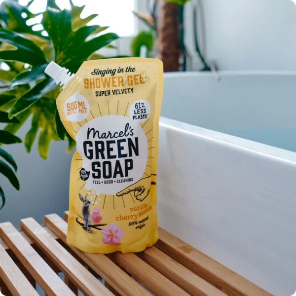 Marcel's Green Soap Ανταλλακτικό Αφρόλουτρο Βανίλια & Άνθος Κερασιάς 500 ml - Image 3