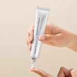 Mary&May Tranexamic Acid + Glutathione Eye Cream 30g – εφαρμογή
