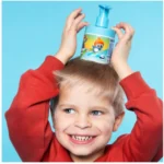 Jordan Kids Παιδική Οδοντόκρεμα με Αντλία 0-5 Ετών με Γεύση Φράουλα 150ml – σε χρήση